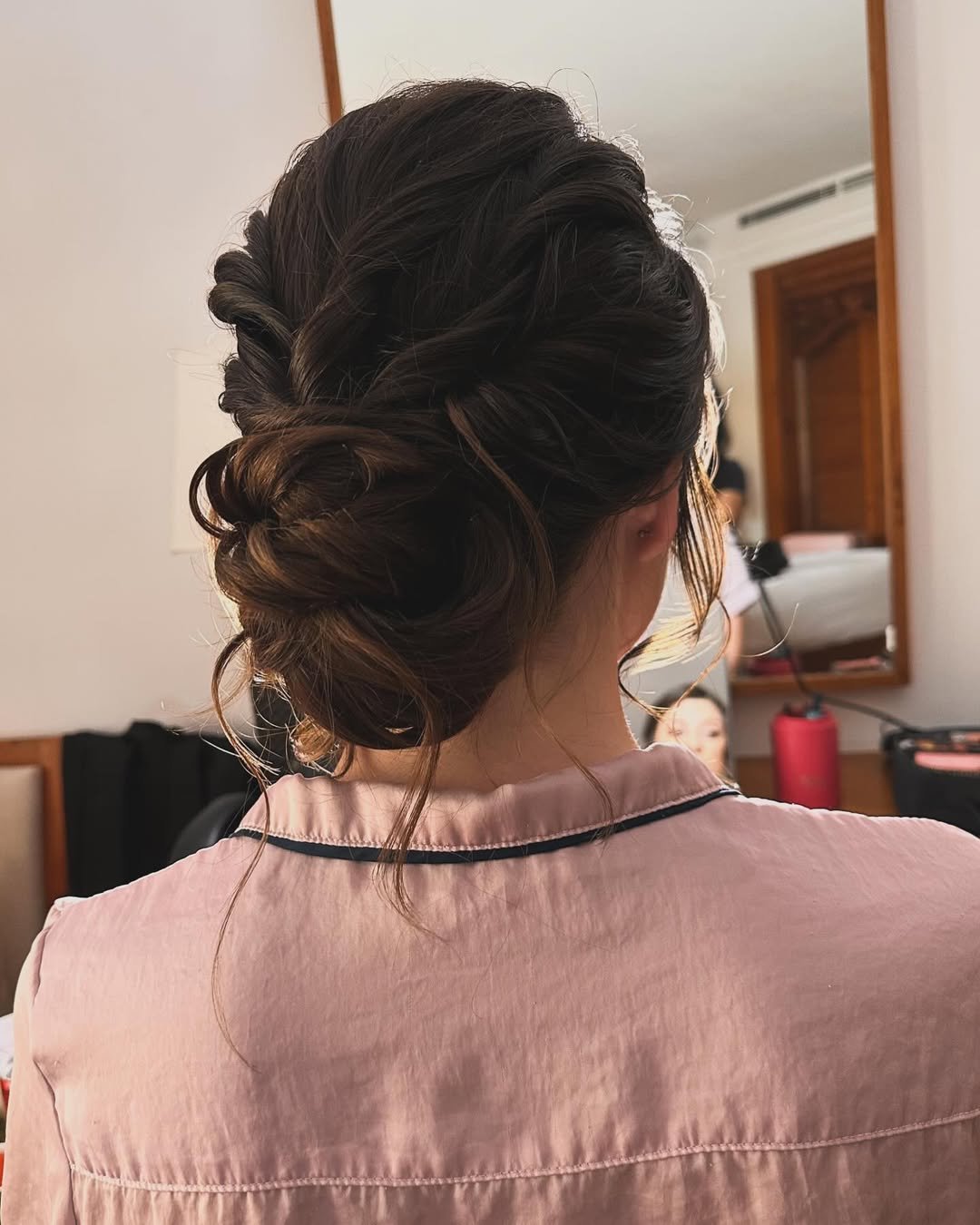 Updo & Veil makeup by Susan Lin